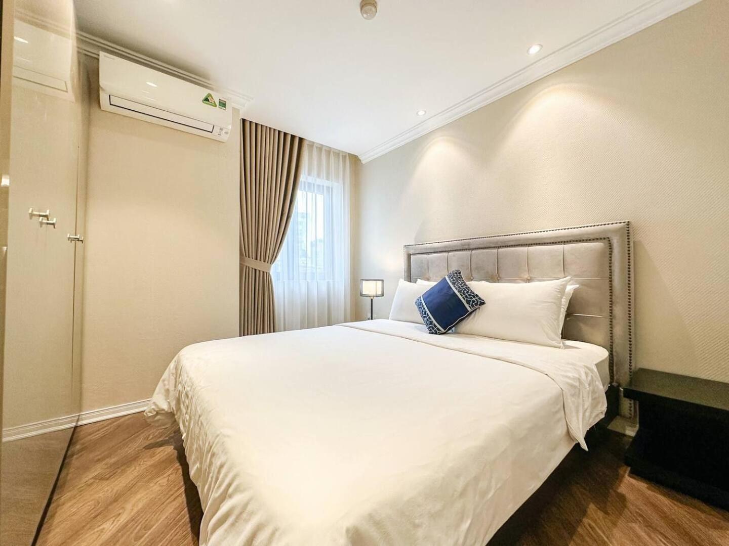 Skyline Tower - Service Apartment *