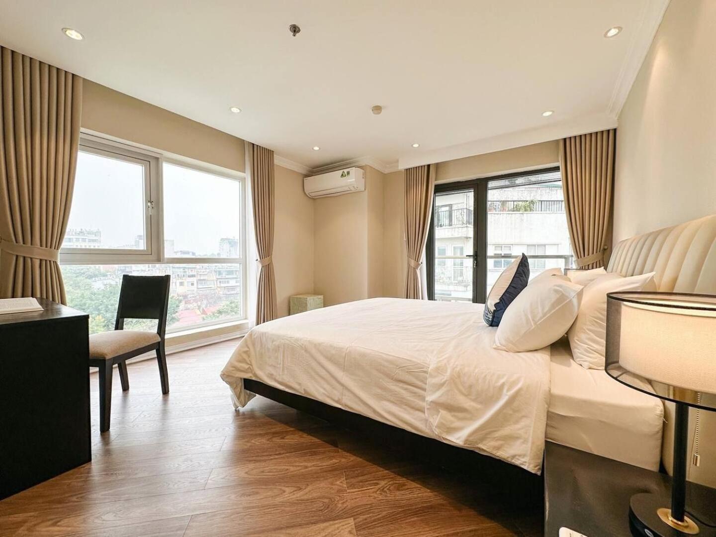 Skyline Tower - Service * Hanoi
